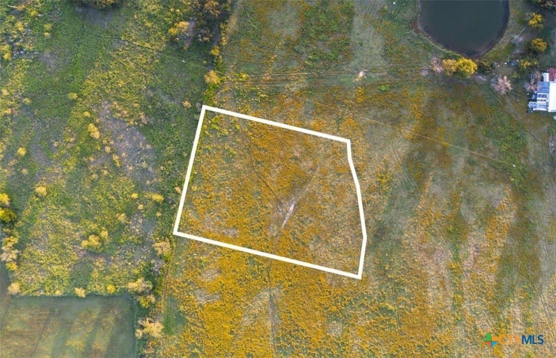1.8 acres in McLennan County - photo 2