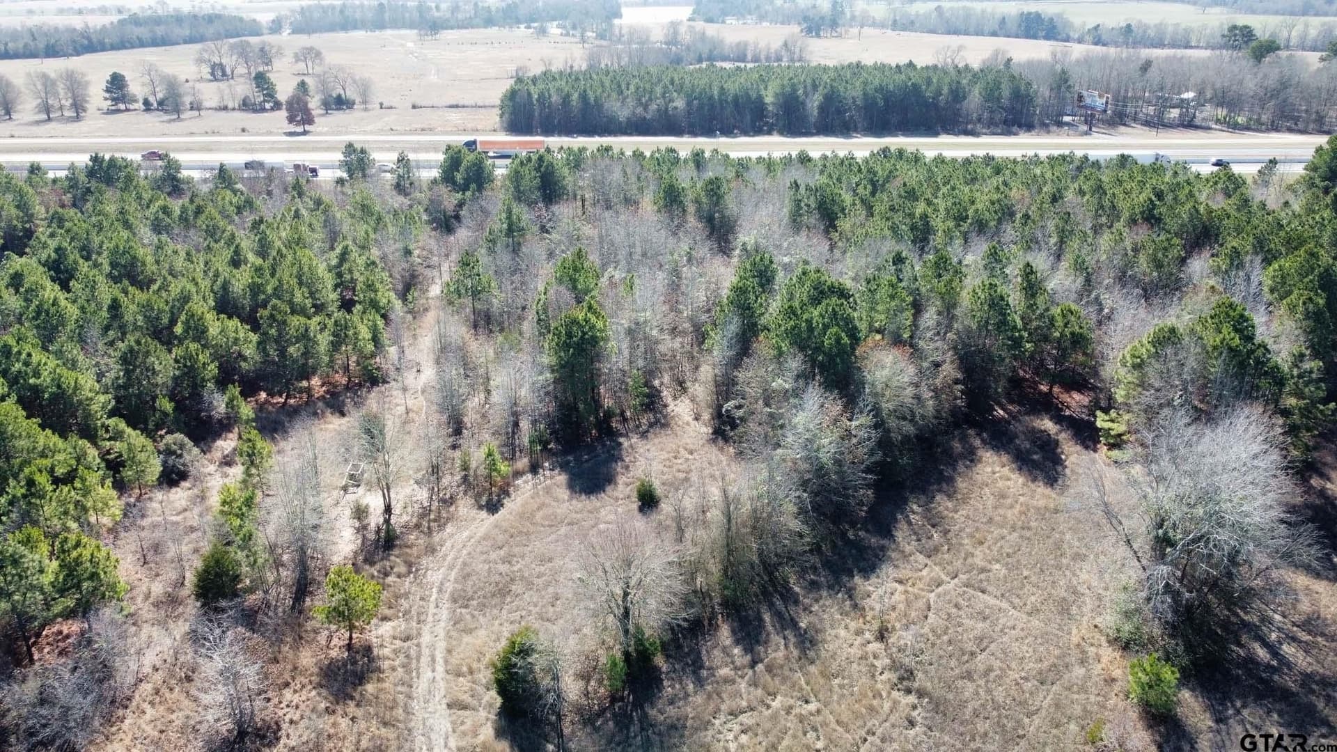 17.7 acres in Smith County - photo 2