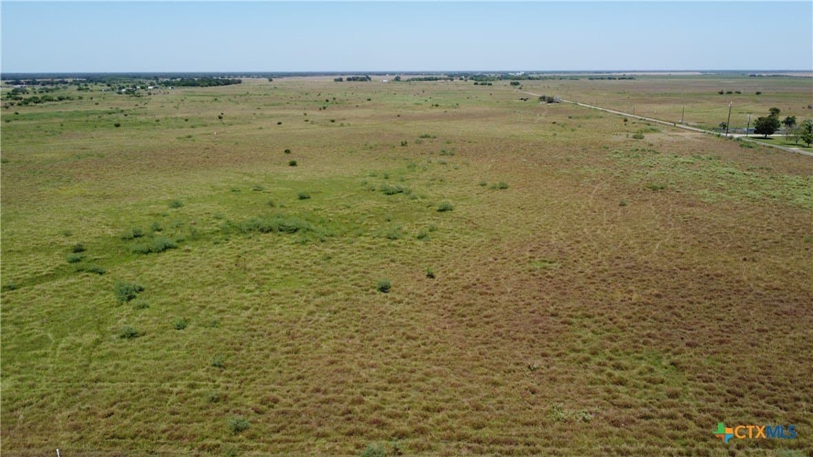 10.33 acres in Victoria County - photo 6