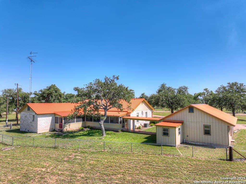 0 acres in Gillespie County - photo 30