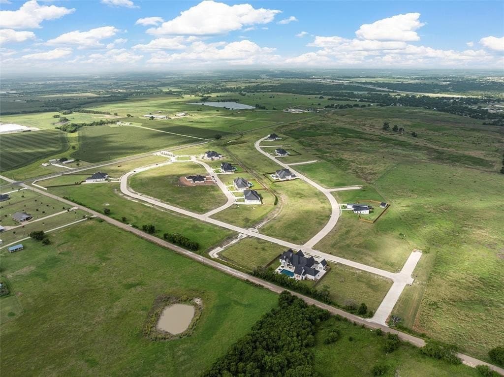 0.74 acres in McLennan County - photo 8