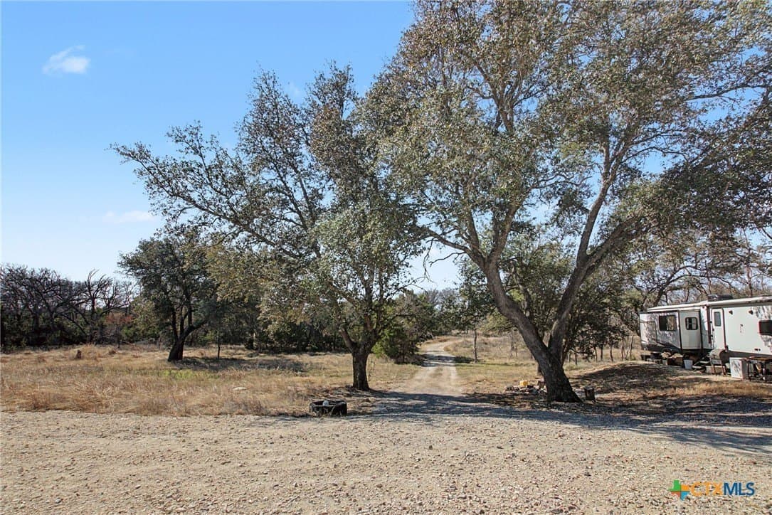 20.89 acres in Lampasas County - photo 10