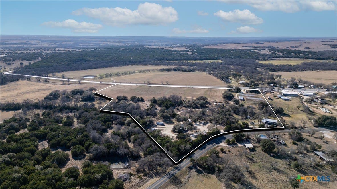 20.89 acres in Lampasas County - photo 8