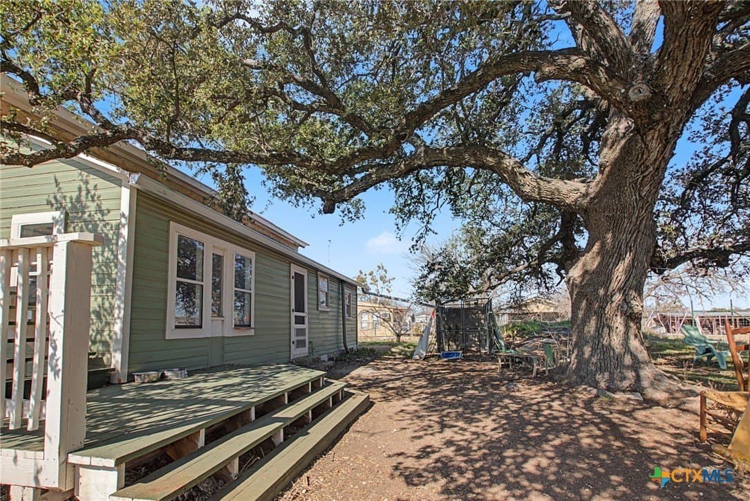 20.89 acres in Lampasas County - photo 4