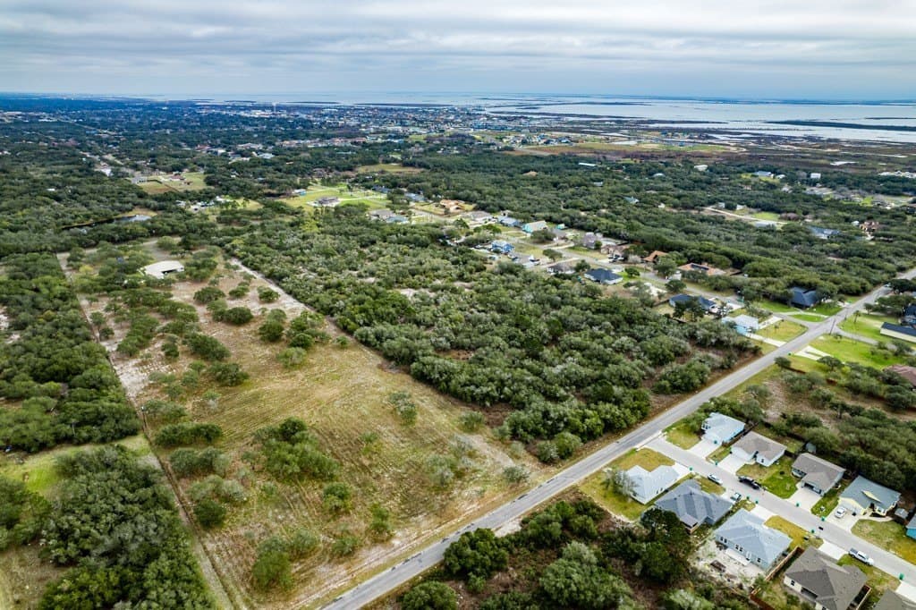 2.29 acres in San Patricio County - photo 6