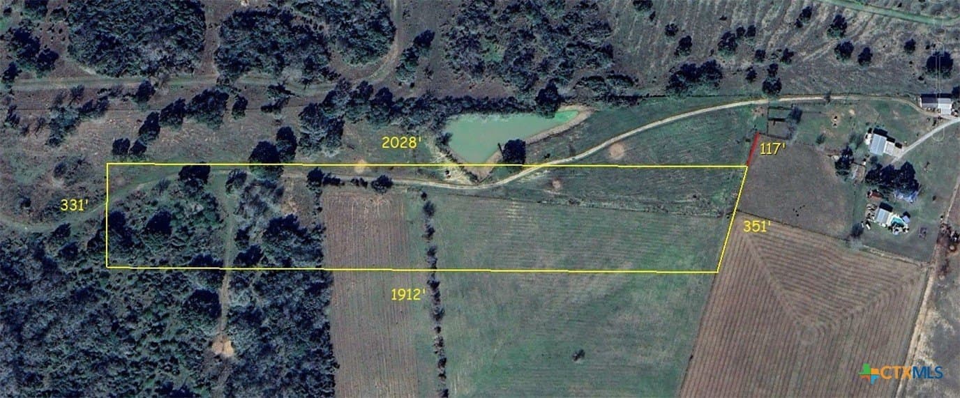 15 acres in Lavaca County - photo 2