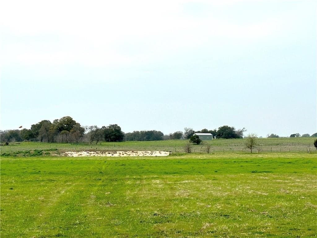 10 acres in Coryell County - photo 4
