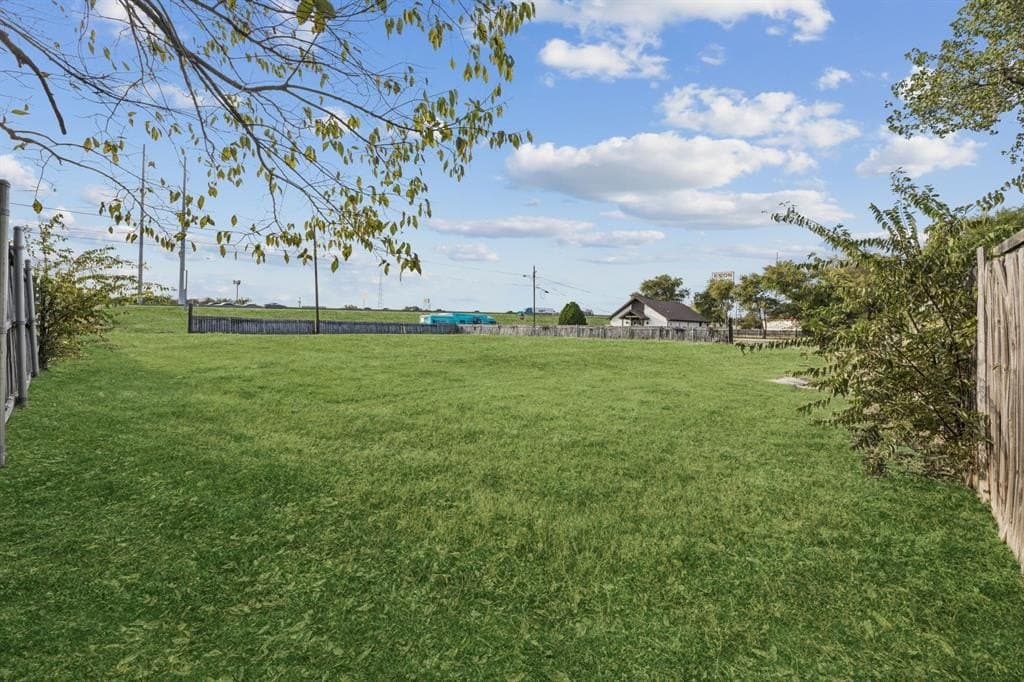 0.14 acres in Dallas County - photo 2