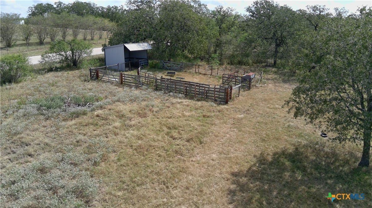 39.84 acres in Guadalupe County - photo 4