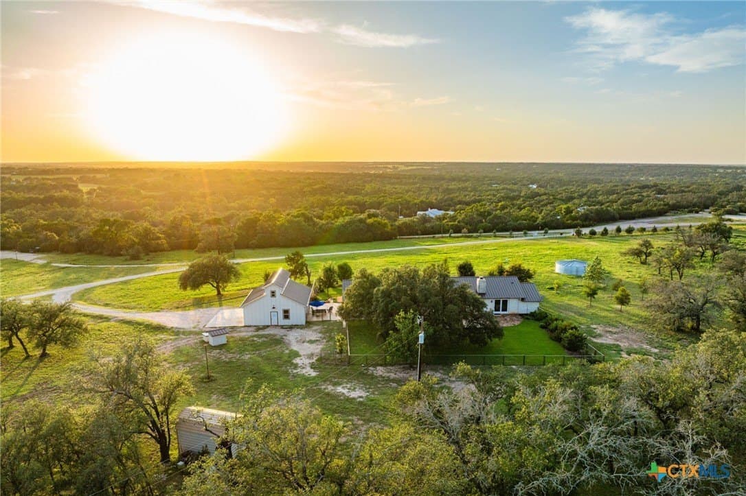 57.07 acres in Williamson County - photo 4