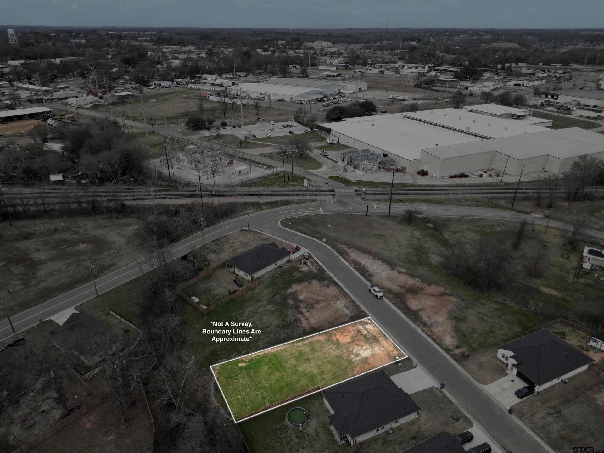 0.24 acres in Titus County - photo 4