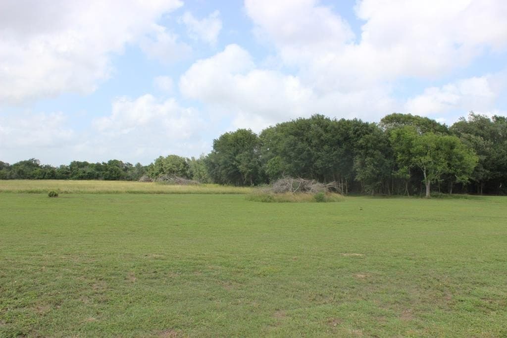 LOT D Koontz Ave