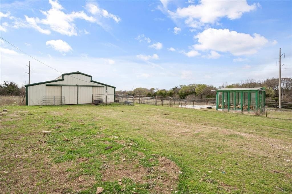 19.62 acres in Ellis County - photo 33
