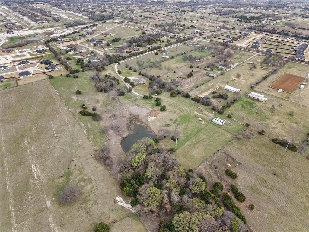 19.62 acres in Ellis County - photo 37