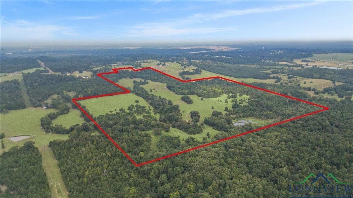 137.4 acres in Texas County - photo 3