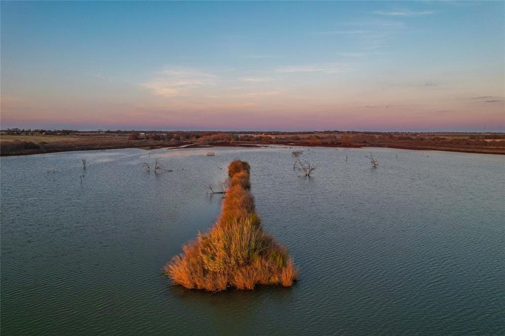 100 acres in Bell County - photo 18
