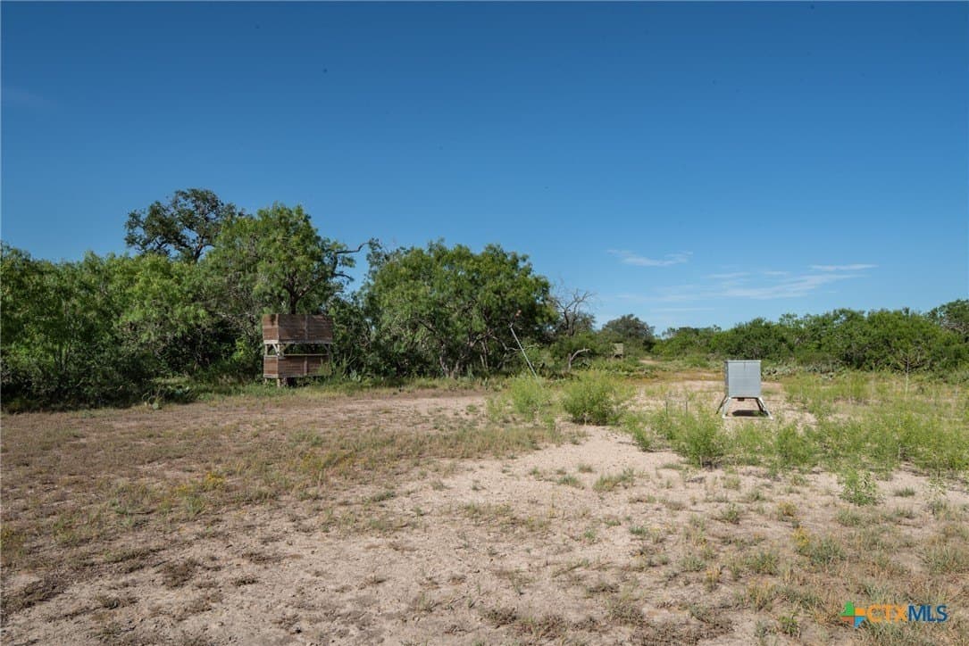 337.34 acres in Gonzales County - photo 20