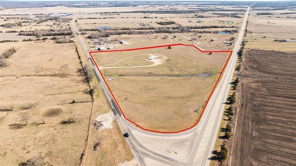 13.97 acres in Lamar County - photo 3