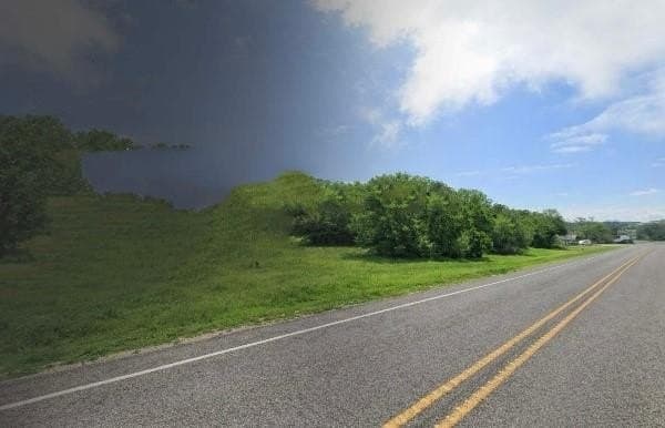 0.04 acres in Hood County - photo 4