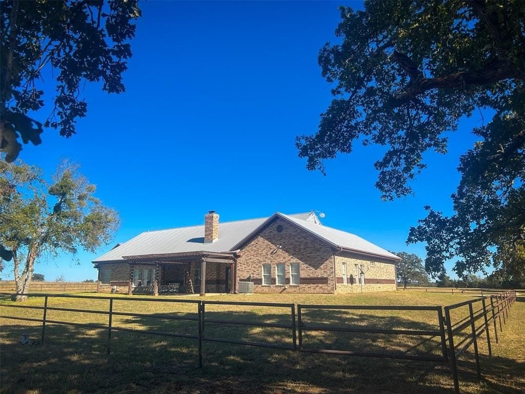 16.55 acres in Milam County - photo 24