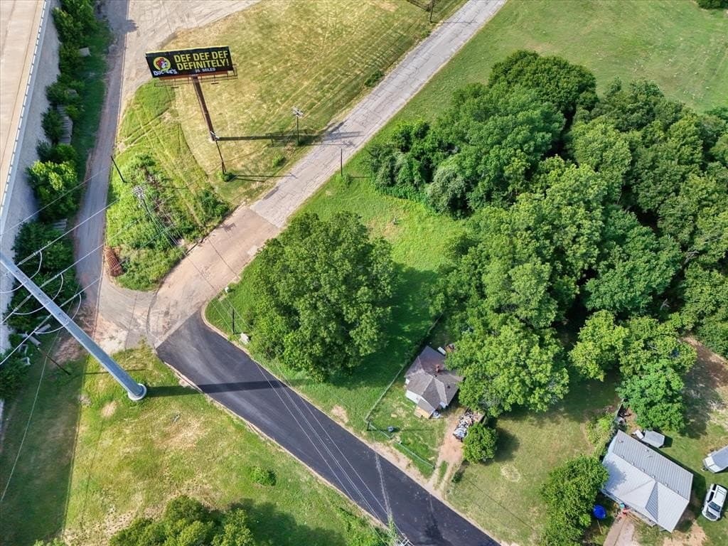 0.18 acres in McLennan County - photo 6