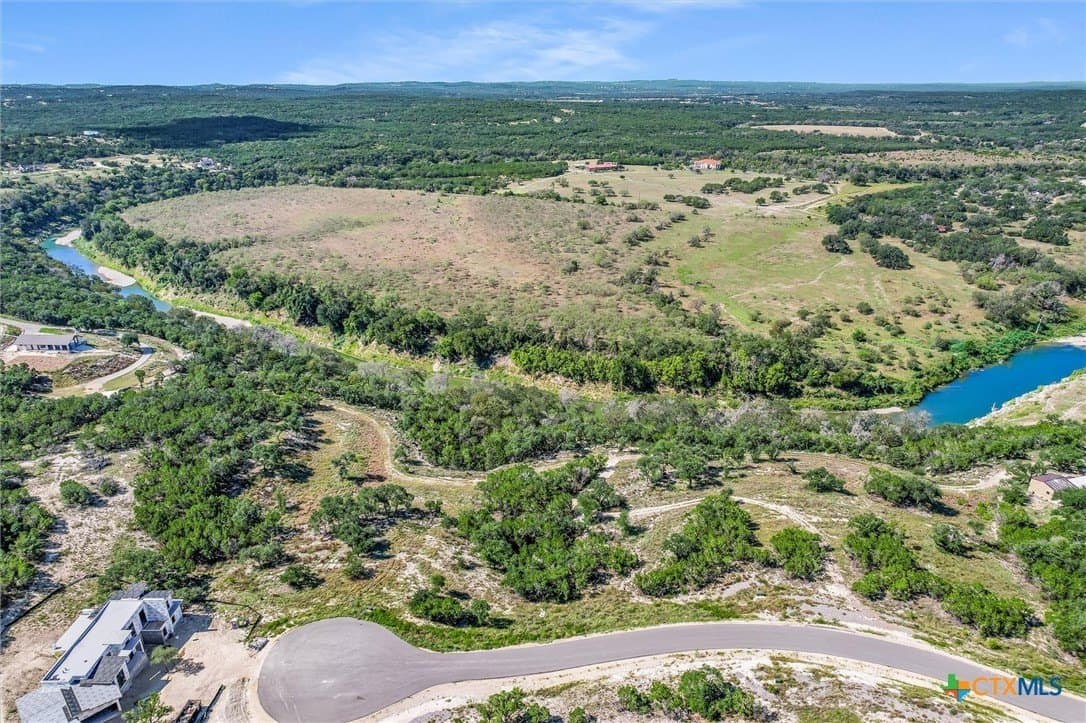 1.72 acres in Comal County - photo 7