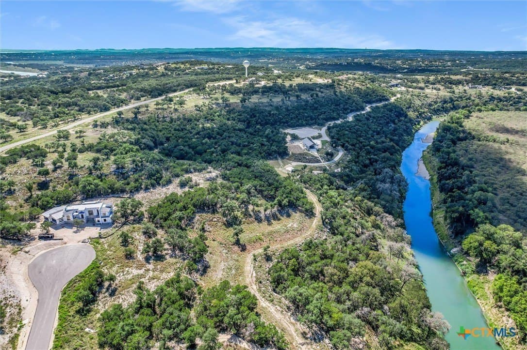 1.72 acres in Comal County - photo 13