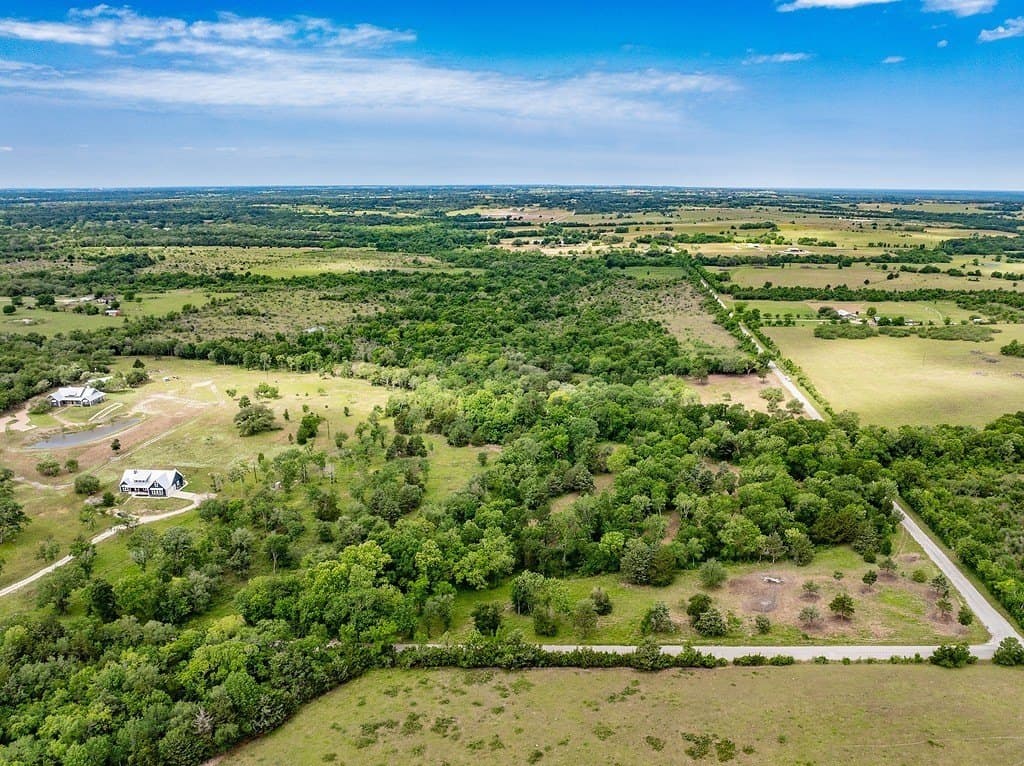 14.36 acres in Washington County - photo 4