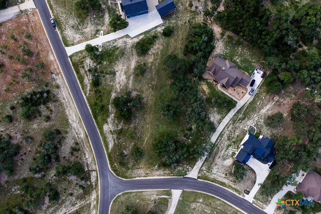 1.02 acres in Comal County - photo 6