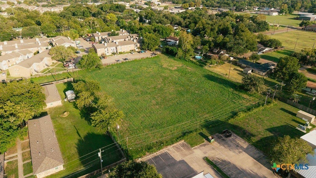 2.58 acres in Victoria County - photo 4