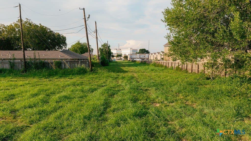 2.58 acres in Victoria County - photo 11