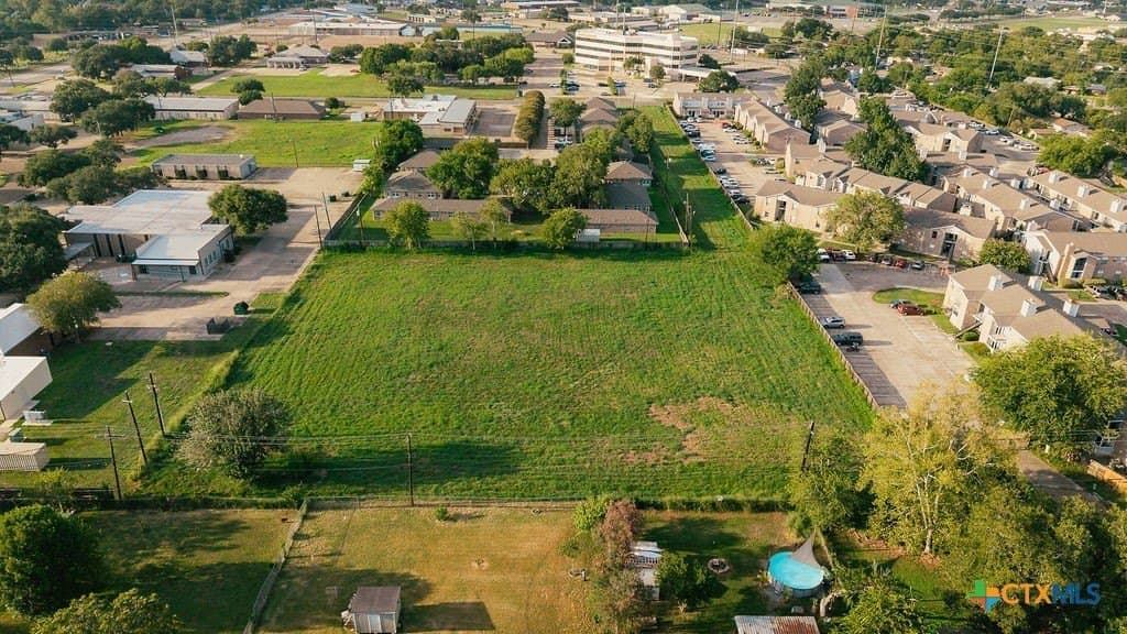 2.58 acres in Victoria County - photo 6