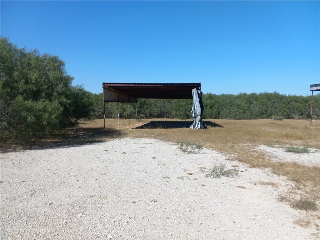 39.41 acres in Kleberg County - photo 15