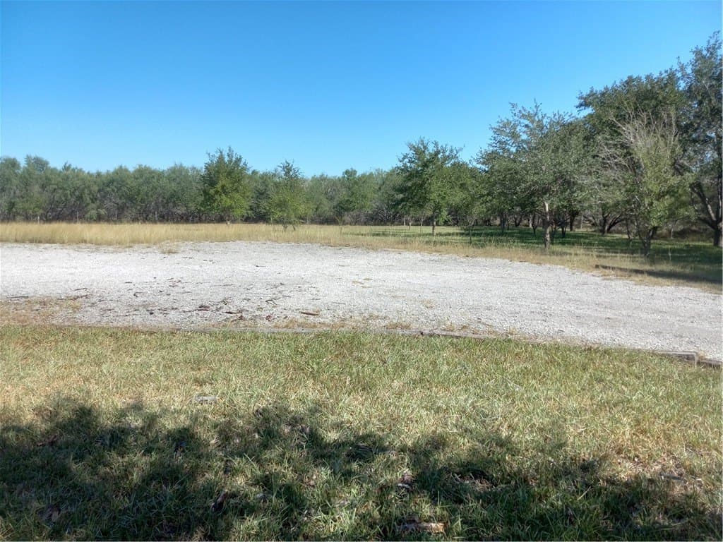 39.41 acres in Kleberg County - photo 11
