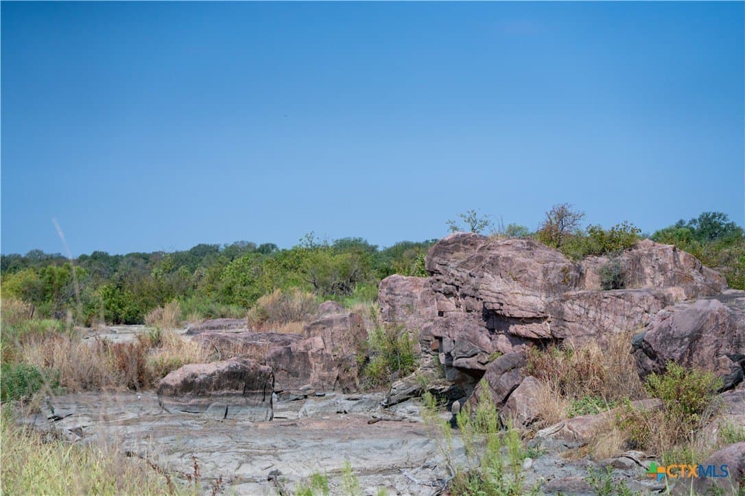 4 acres in Llano County - photo 17