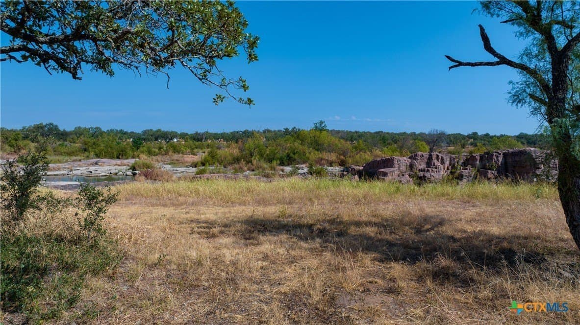 4 acres in Llano County - photo 13