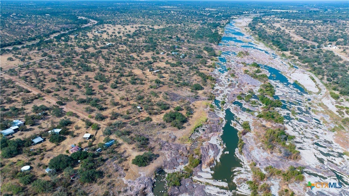 4 acres in Llano County - photo 9