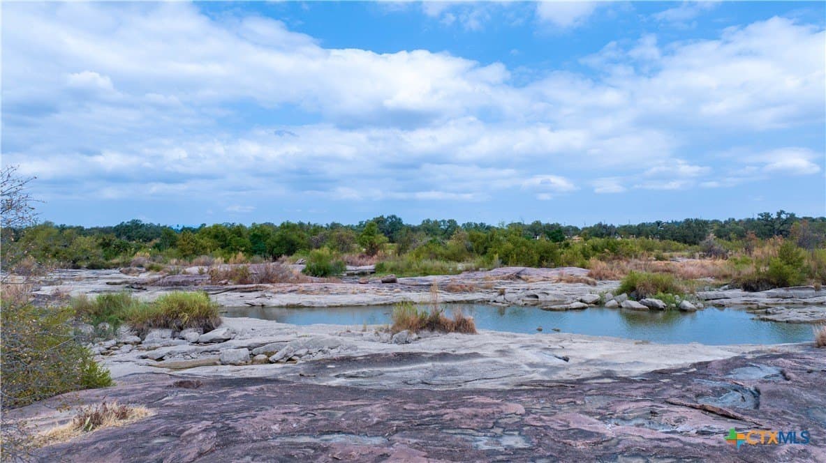 4 acres in Llano County - photo 24