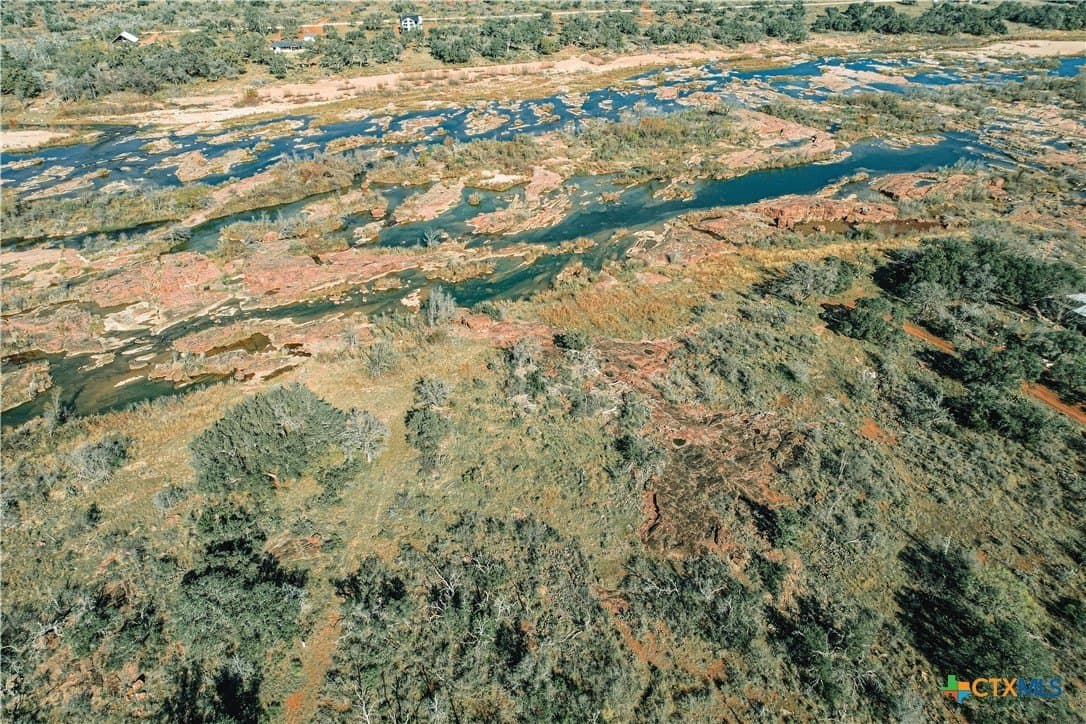 4 acres in Llano County - photo 3