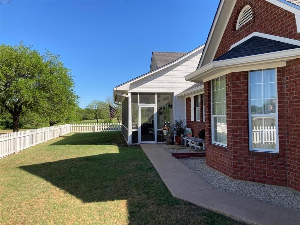 10.37 acres in McLennan County - photo 20