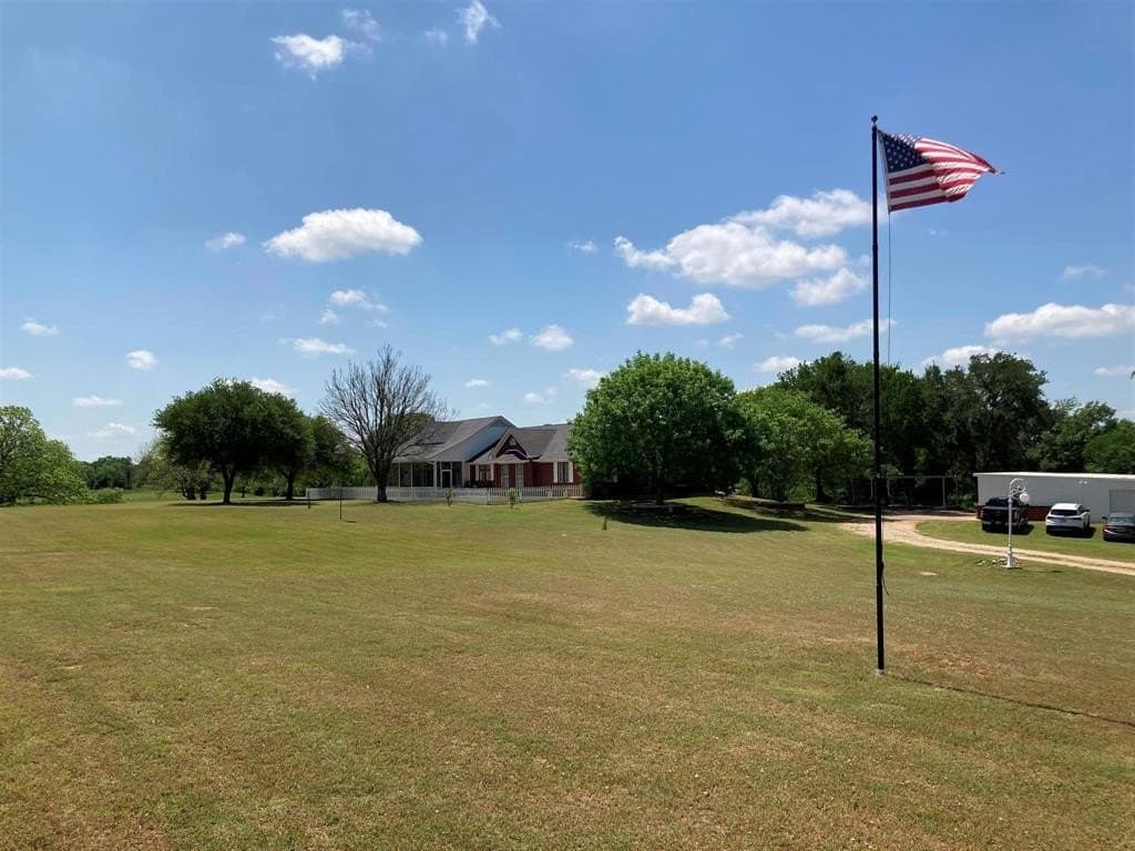 10.37 acres in McLennan County - photo 19
