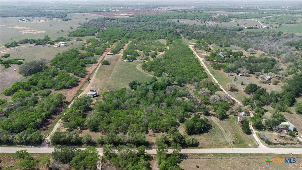 35.36 acres in Guadalupe County - photo 2
