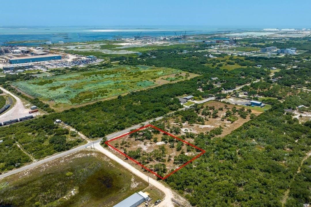 1.82 acres in San Patricio County - photo 3