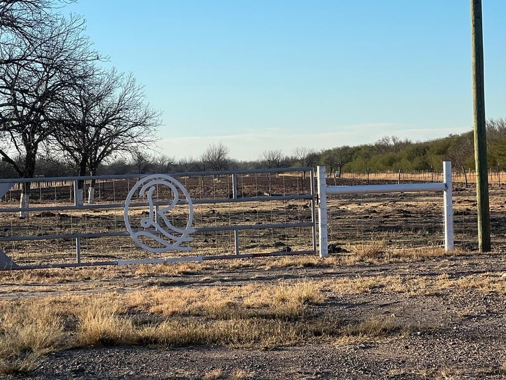 11.05 acres in Maverick County - photo 4