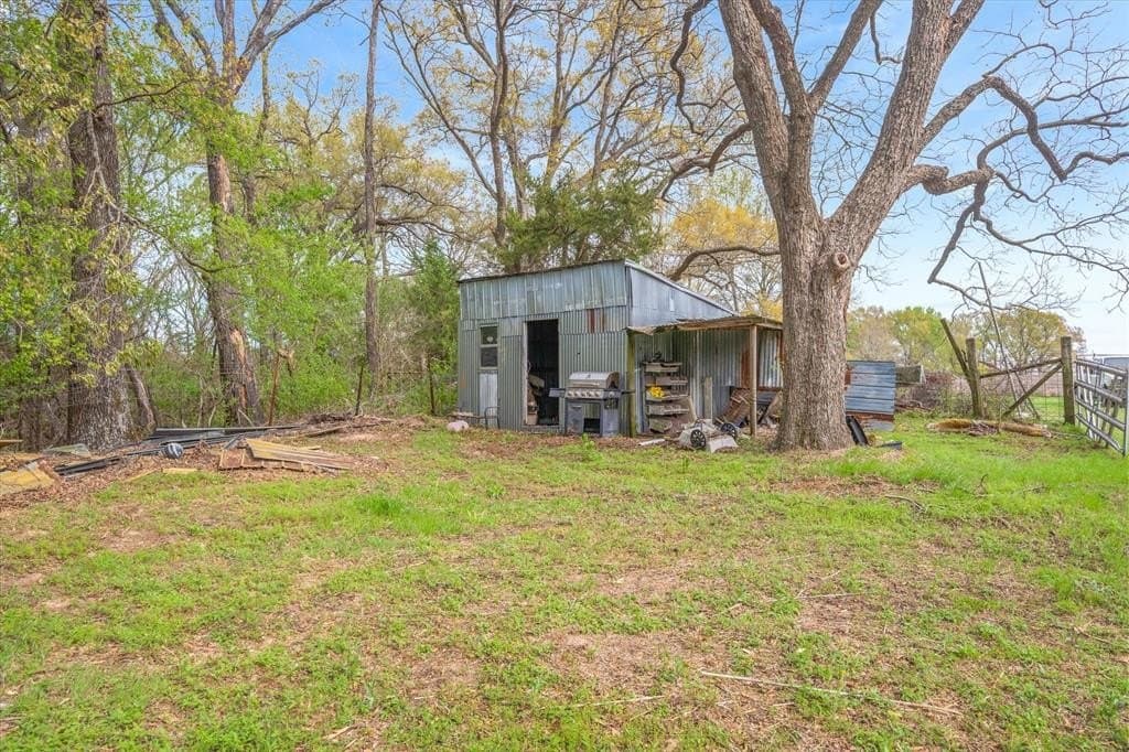 2.56 acres in Van Zandt County - photo 17