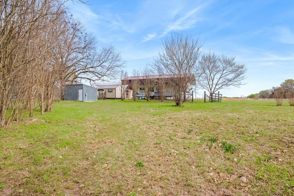 2.56 acres in Van Zandt County - photo 2