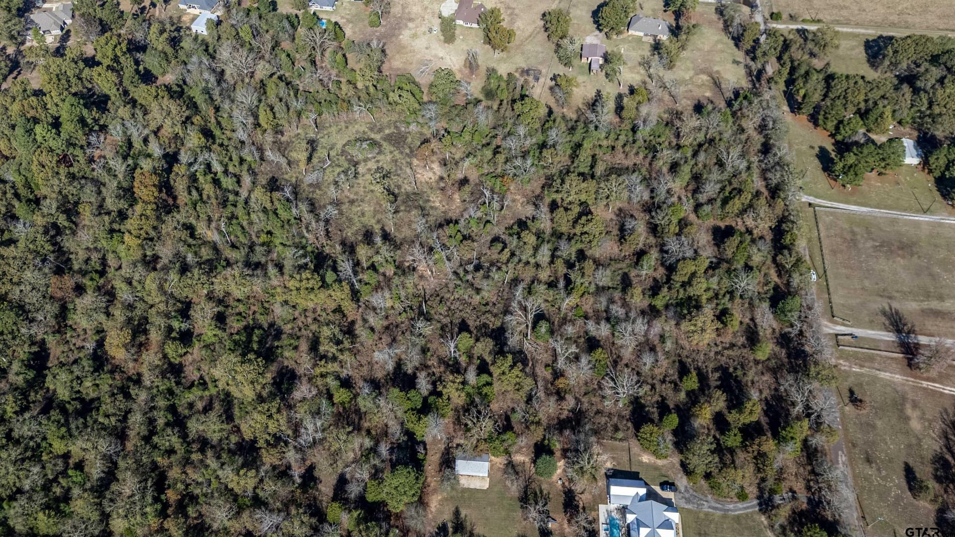 4.98 acres in Smith County - photo 4