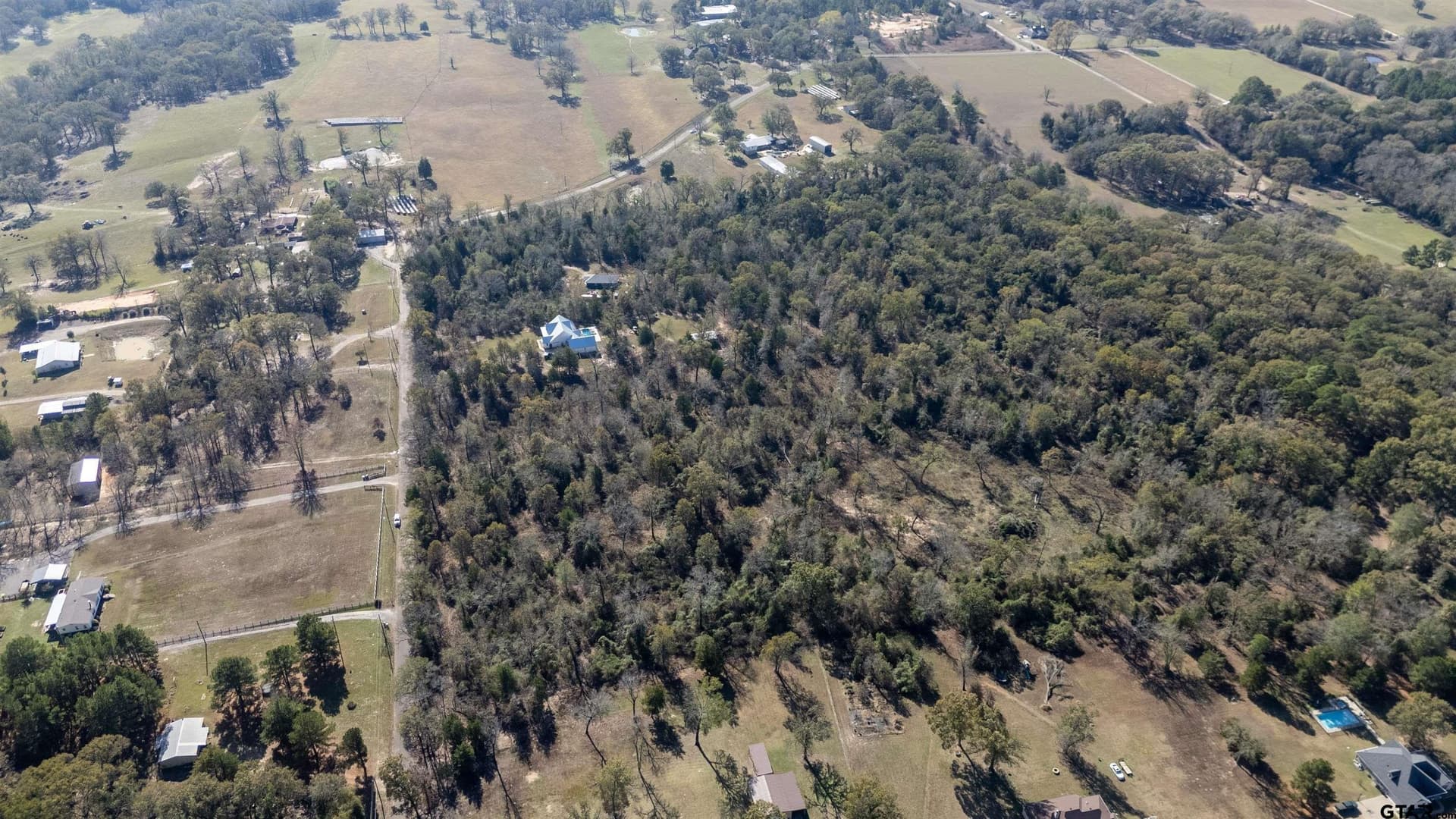 4.98 acres in Smith County - photo 6