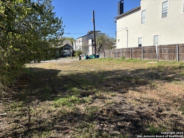 0.1 acres in Bexar County - photo 6