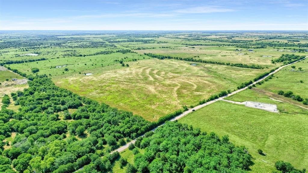 105 acres in Grayson County - photo 8